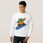 スノーボードを使ったカエル スウェットシャツ (正面フル)