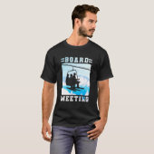スノーボード ボードミーティング スキーリフト スキーヤー 冬のスポーツ Tシャツ (正面フル)