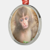 スノーモンキーベビーポートレート メタルオーナメント (左)