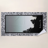 スノーモービルペブル白黒 ビーチタオル (正面)