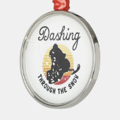 スノーモービル – 雪の中をダッシュイン メタルオーナメント (左)