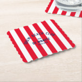 スノー ビーチ クラブ レッド カバナ ストライプ デスティネーション ペーパーコースター (アングル)