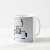 スパイのクラシックで白いマグ コーヒーマグカップ (正面右)