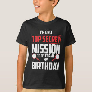 スパイの誕生会のテーマの極秘代表団 Tシャツ