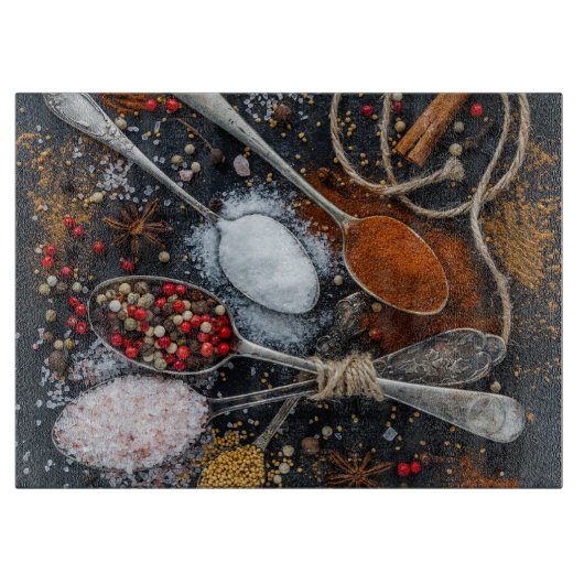 スパイスをスプーンに配置 カッティングボード (正面)