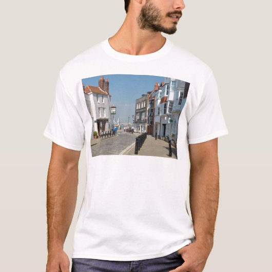 スパイスアイランド – ポーツマス Tシャツ (正面)