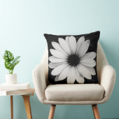 スパイダーオンフラワーブラック&ホワイト装飾用クッション クッション (椅子)