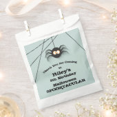 スパイダーハロウィーン誕生日パーティー フェイバーバッグ (クリップ留めされた状態)