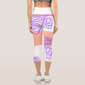 スパイラルデザインのヨガカプリパンツ カプリレギンス (裏面)