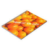 スパイラルノートブック – 一日を絞る ノートブック (左側)