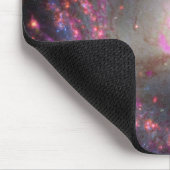 スパイラル銀河系Ngc 3351. マウスパッド (コーナー)