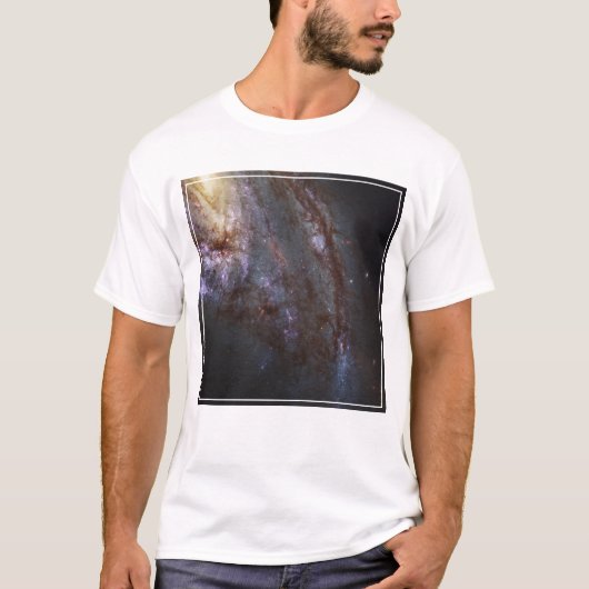 スパイラル銀河系Ngc 3627. Tシャツ (正面)