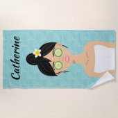 スパキュウリを目に当てたイラストレーション ビーチタオル (正面)