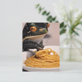 スパゲティで愛らしいカエル ポストカード (スタンド正面)