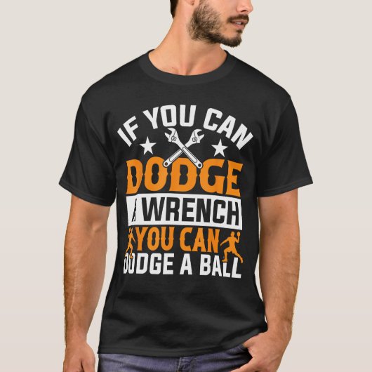 スパナを避けられたらボールも避けられる Tシャツ (正面)