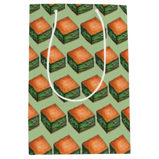 スパナコピタギリシャ料理ほうれん草フェタフィロパイ ミディアムペーパーバッグ (正面)