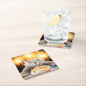 スパークラー·カップケーキを持つ猫 スクエアペーパーコースター (インサイチュ)