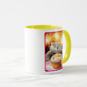 スパークラー·カップケーキを持つ猫 マグカップ (正面右)