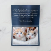 スパークリーな氷の柱 ネイビーブルー フォイル ファミリー フォト シーズンカード (内部)