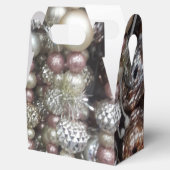 スパークリー銀とピンクの弦ビーズ フェイバーボックス (オープン)