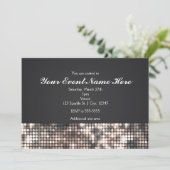 スパークルシークインズブラックグラム結婚式招待状カード 招待状 (スタンド正面)