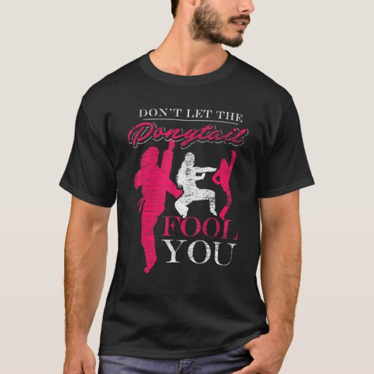 スパーリングアスリートガールズ日本の武術空手 Tシャツ (正面)