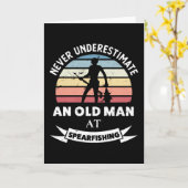 スピアフィッシングで老人を過小評価 カード (黄色い花)