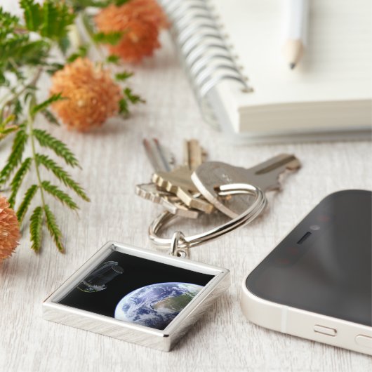 スピッツァーは打ち上げ直後に地球を出発 キーホルダー (側面)