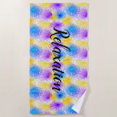 スピラルカラフルサークルくつろぎビーチタオル ビーチタオル (正面)