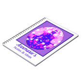 スピリチュアルピンクシッティングヨガポーズオンパープル ノートブック (左側)