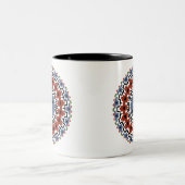 スピリチュアルマンダラヨガオムラストブルー万華鏡のように千変万化するパターン ツートーンマグカップ (中央)