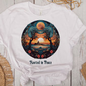 スピリチュアルヴィンテージ「平和に根ざした」木々の夕日 Tシャツ