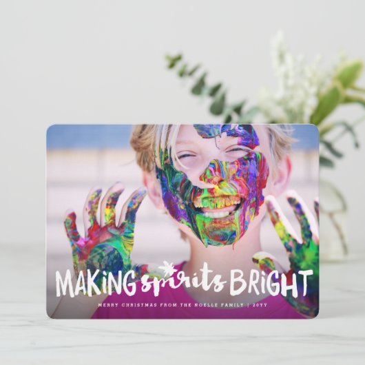 スピリッツを明るくするタイポグラフィクリスマスフォト シーズンカード (スタンド正面)
