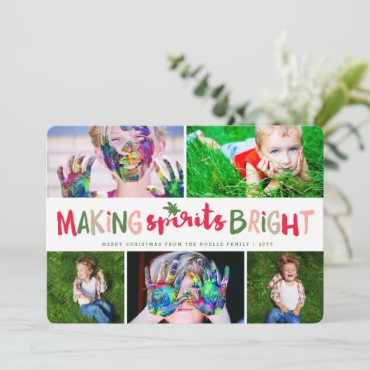 スピリッツを明るくするタイポグラフィクリスマスフォト シーズンカード (スタンド正面)