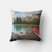 スピリット·アイランドの海岸にあるシーカヤック クッション (裏面)