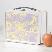 スピル – パステルイエローとパープル メタルランチボックス (インサイチュ)