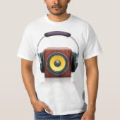 スピーカーおよびヘッドフォン Tシャツ (正面)