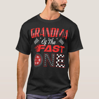 スピードスターの祖母 初めての誕生日 レーシングカー Tシャツ