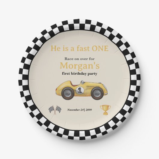 スピードスター黄色レーシングカー 子供の1歳の誕生日パーティー ペーパープレート (正面)