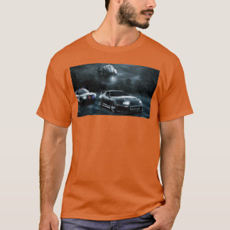 スピードスポーツカーの夜の追跡ギフト Tシャツ