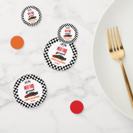 スピードレッドレースカー4th誕生日パーティーの必要性 コンフェッティ