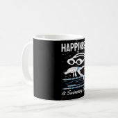 スピード泳ぐ人 – 幸せが泳ぎ早い コーヒーマグカップ (正面左)