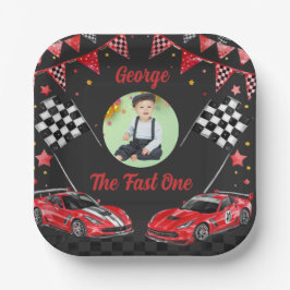 スピード狂の赤ちゃんの1歳の誕生日をお祝いしよう!「Fast One Red & Black Rac ペーパープレート