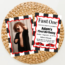 スピード狂赤レーシングカーマッチョ1歳誕生日パーティー写真 招待状