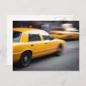 スピード違反イエローNYシティタクシーぼやけ車 ポストカード (正面/裏面)