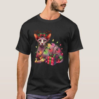 スフィンクス猫とトナカイの角 ペット愛好者向けのかわいいデザイン Tシャツ