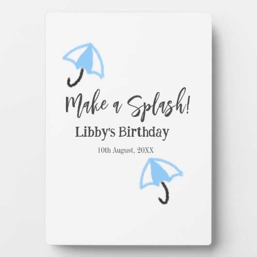 スプラッシュブルーの傘の夏のプールの誕生日p フォトプラーク (正面)