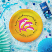 スプラッシンググッド誕生日踊りピンクドルフィンズ ペーパープレート (パーティー)