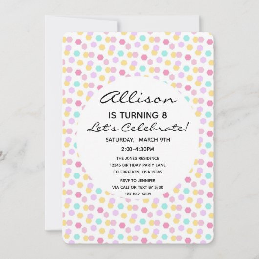 スプリクル紙吹雪カップケーキガールお誕生日ケーキ 招待状 (正面)