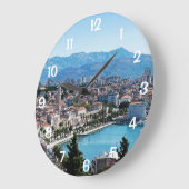 スプリット市街の海滨の空中写真、ダルマチア、クロアチア ラージ壁時計 (傾斜)